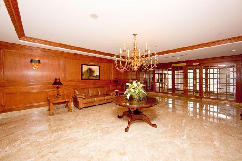 אוטווה Corporate Stays 50 Laurier Splendid Apartments מראה חיצוני תמונה